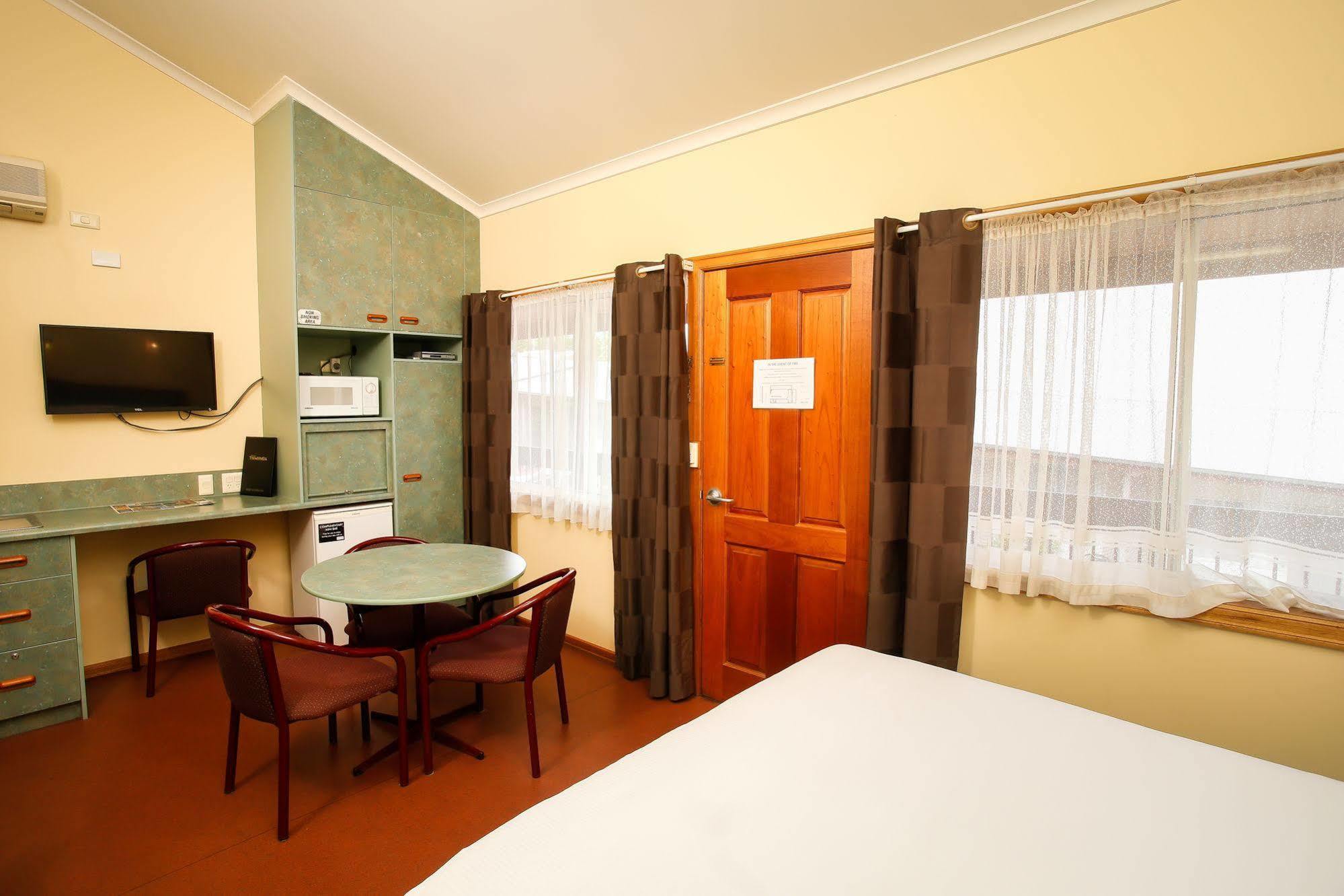 Downs Motel Toowoomba Eksteriør bilde