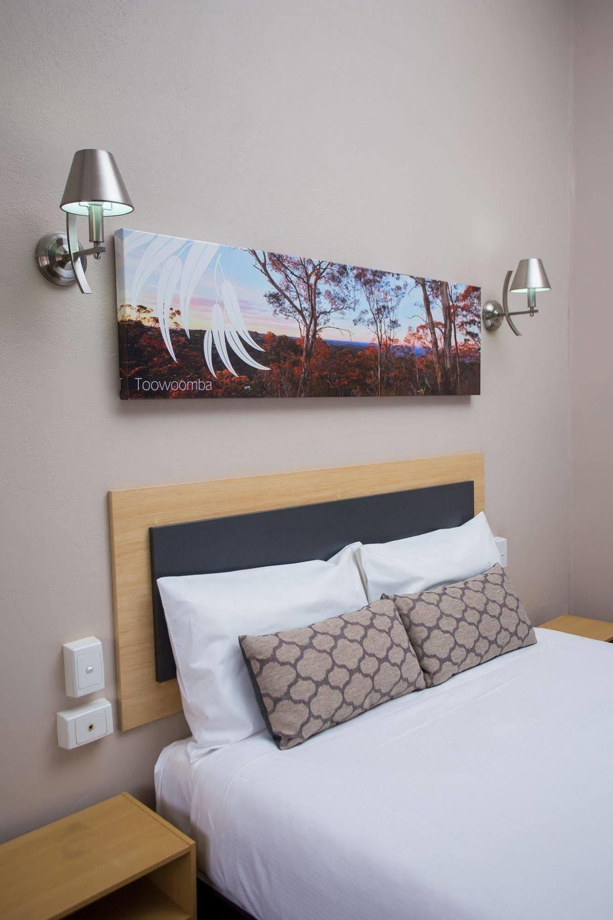 Downs Motel Toowoomba Eksteriør bilde